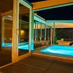 Deluxe Kalkan
